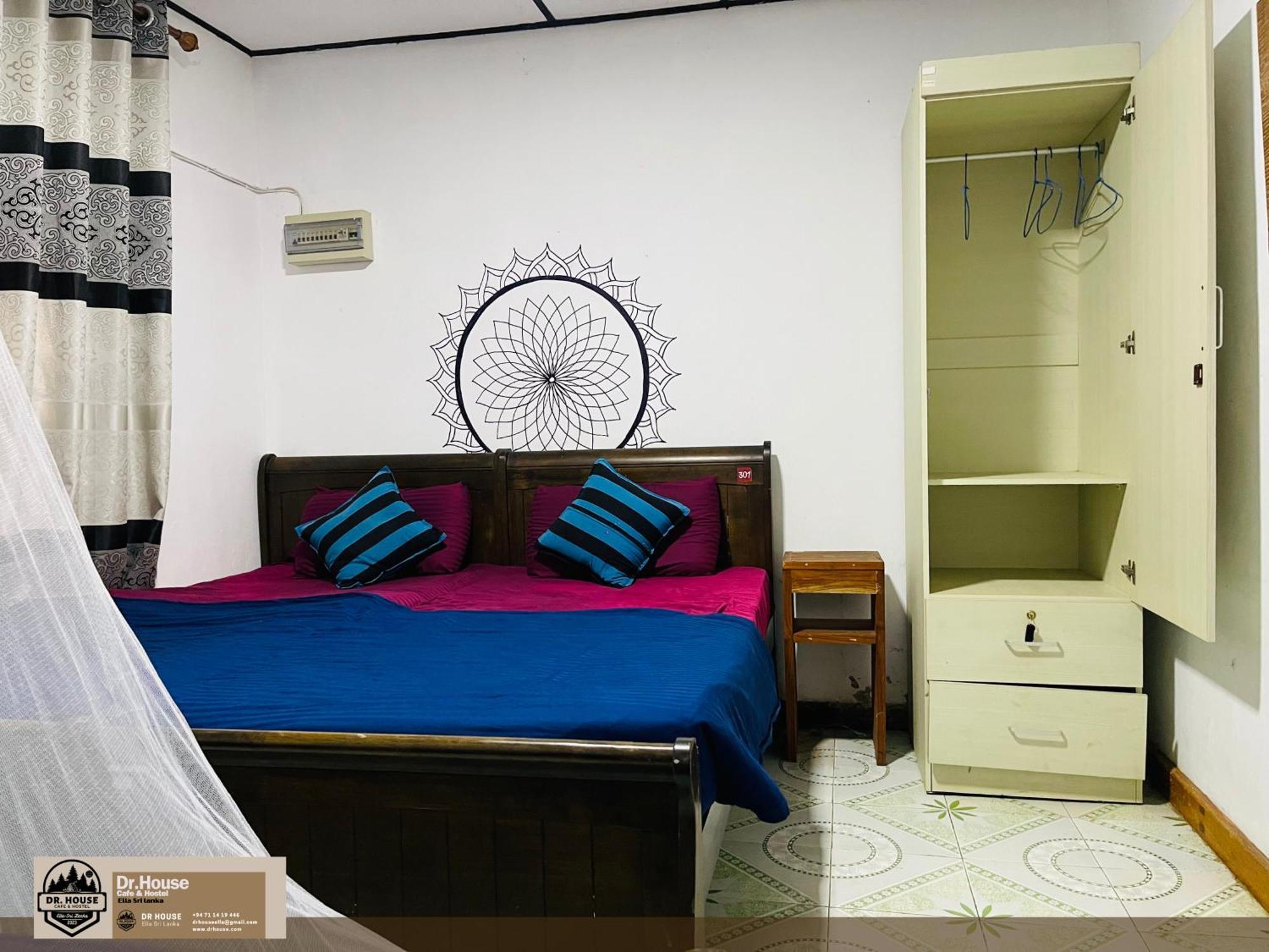 Dr House Ella - Hostel & Cafe Luaran gambar